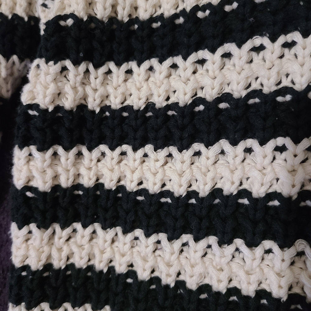 Free People "At The Beach" Black and White Striped Chunky - Picture 3 of 4